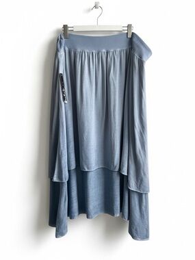 🌷NWT-Charlie B Blue Overlay Chambray Flowing Midi Skirt - Women